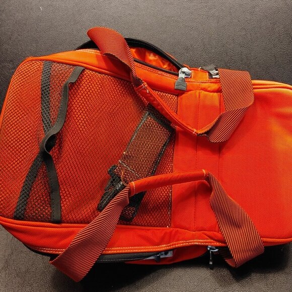 Vintage 90's GUC Marlboro Brand Beach Cooler, NEW - Picture 3 of 10